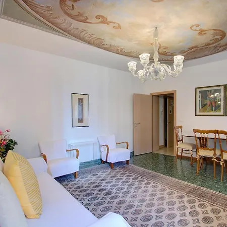 Remigio Marco-canal Apartman *